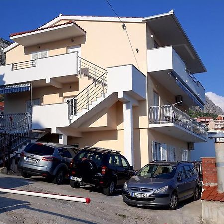 Apartments Tony Stanici - Omiš Exteriör bild