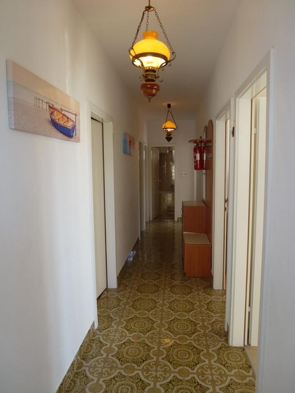 Apartments Tony Stanici - Omiš Exteriör bild